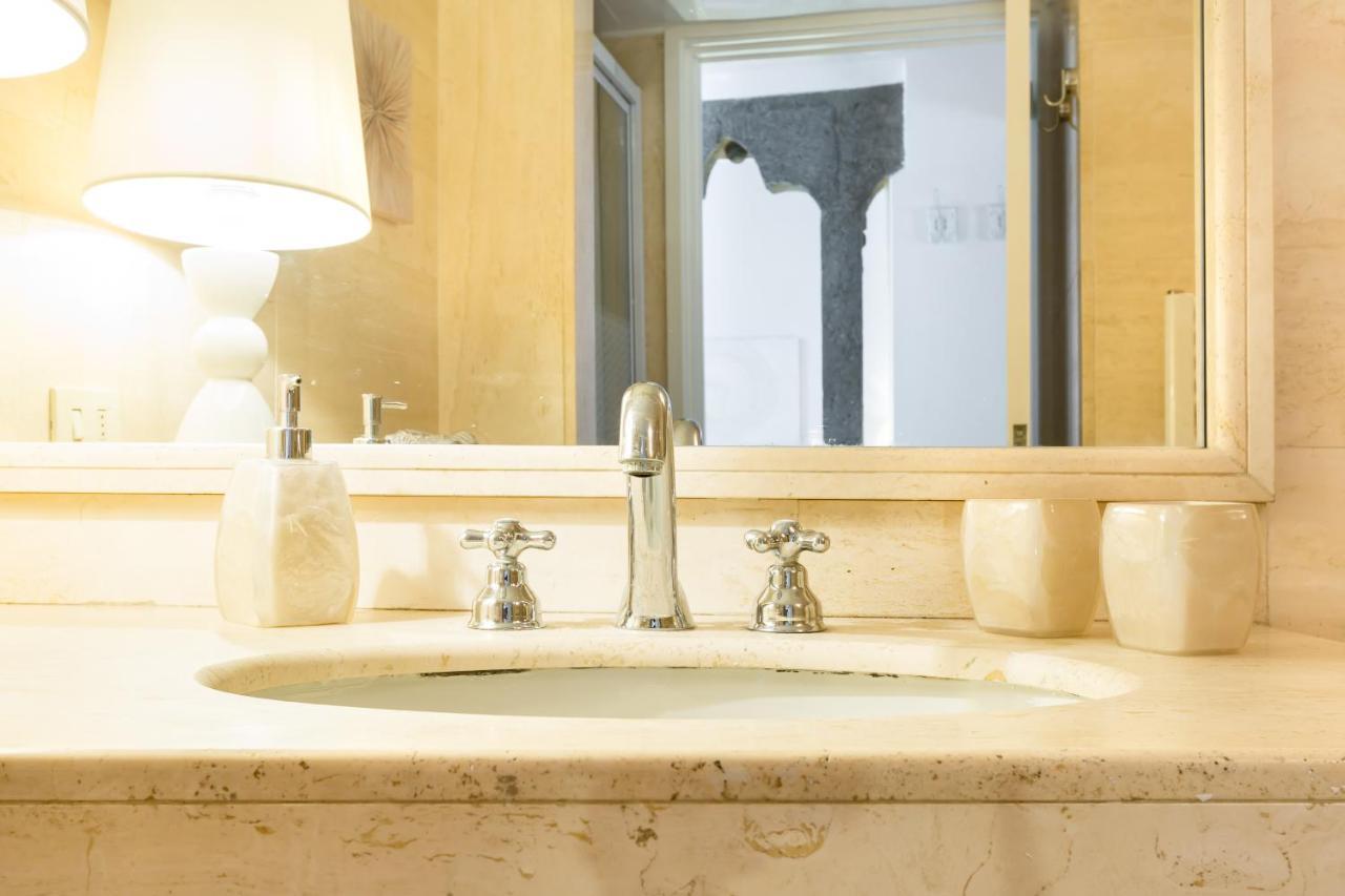 Ghetto Campo Dei Fiori Luxury White Rooms ローマ エクステリア 写真